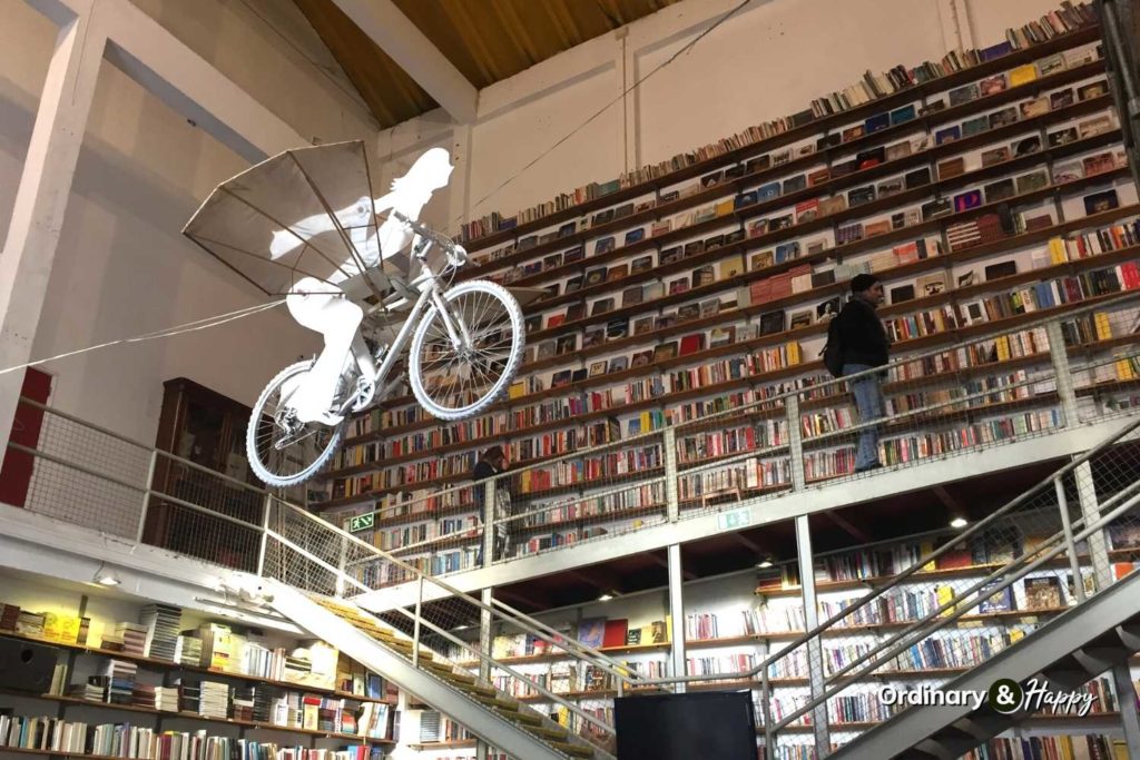 Date idea - a cool bookstore.