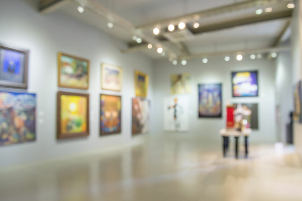 Art gallery (blurred).